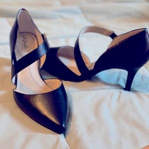 Black Heels with cushion 3”